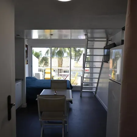 Naturiste Albatros Port Soleil 544