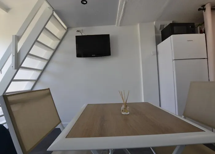 Naturiste Albatros Port Soleil 544 *